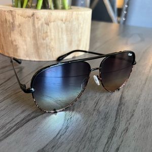 Quay Australia High Key Tortoise Frame